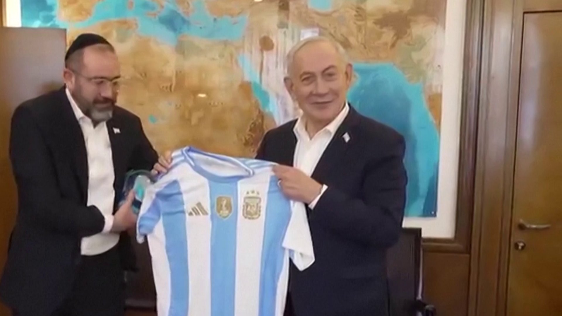 Netanyahu declares support for Argentina ahead of World Cup final