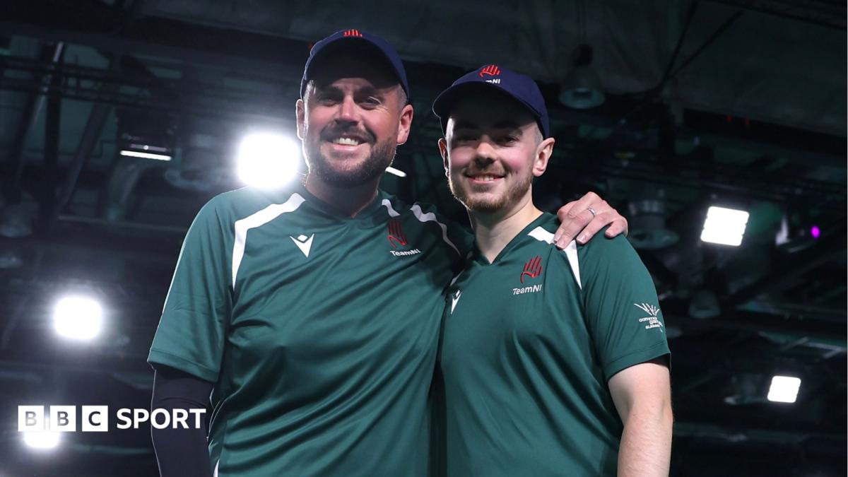 McKeown and Kelly win men's pairs gold after tiebreak