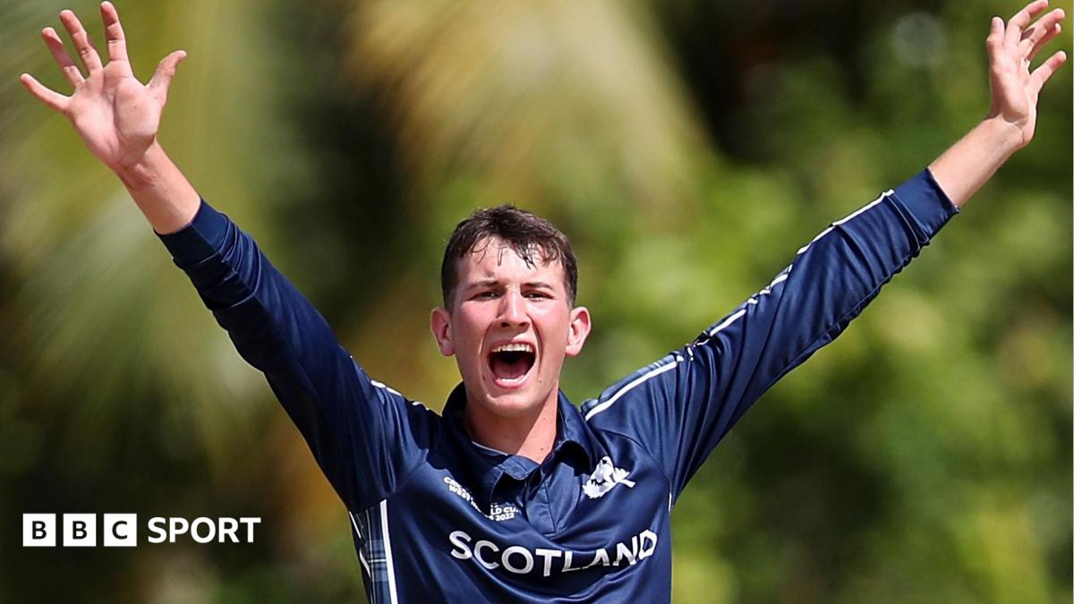 Robertson receives first Scotland call-up as Ihsan & Jones return