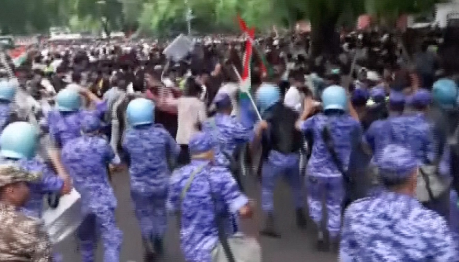 Indian police beat ‘Cockroach’ march protesters