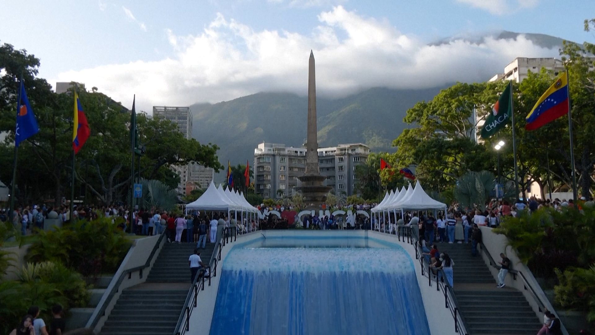 Venezuelans hold vigil one month after devastating earthquakes