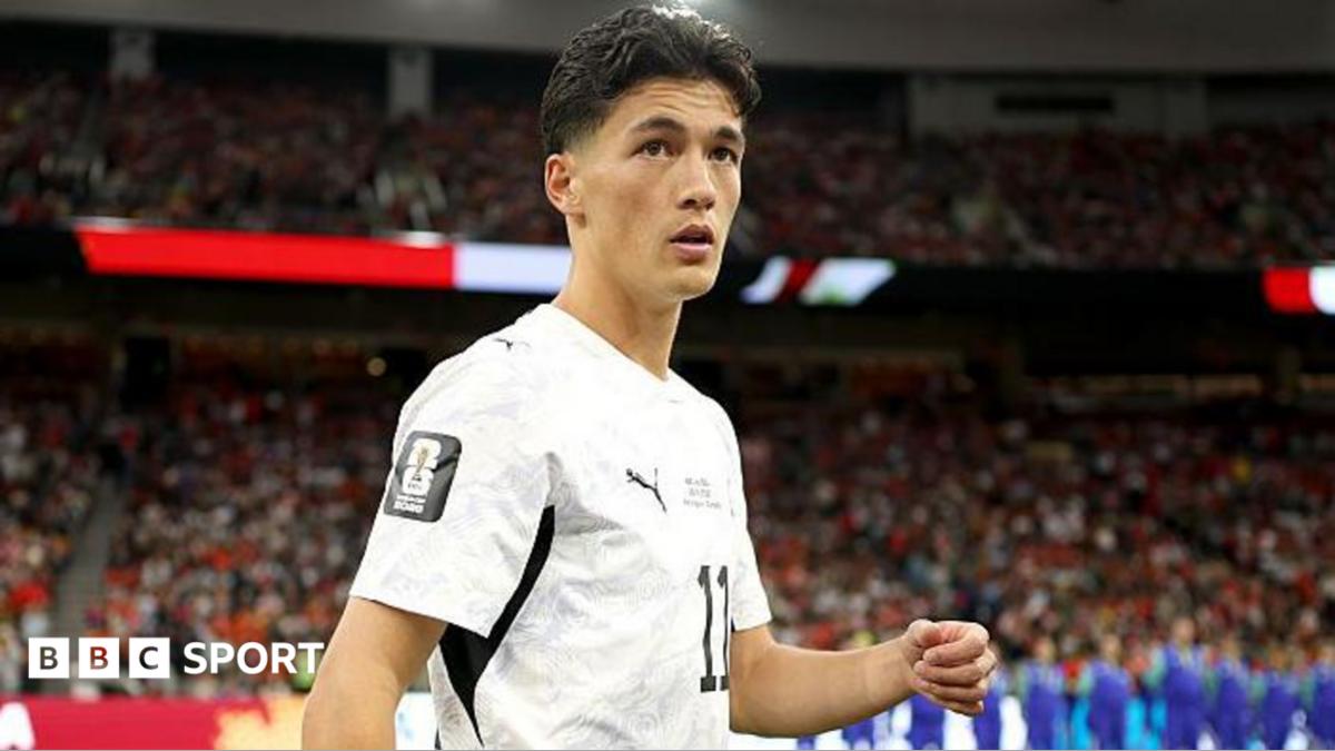 Swansea close in on deal for Motherwell's Just