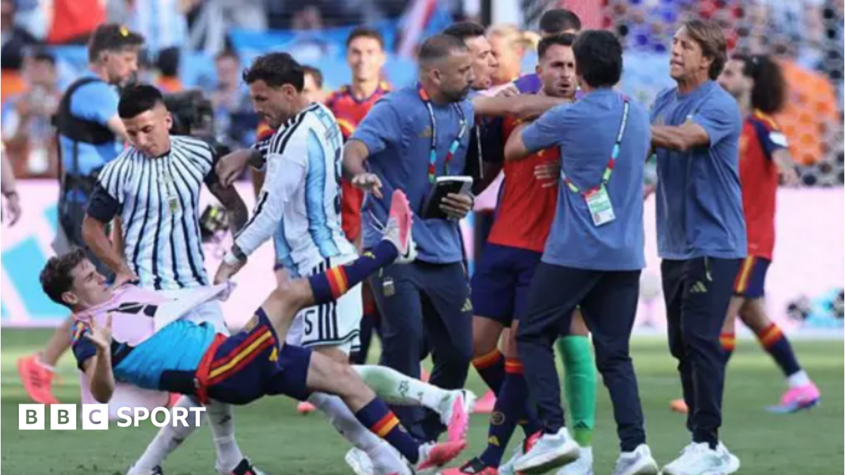 Paredes should not be suspended - Spain's Gavi