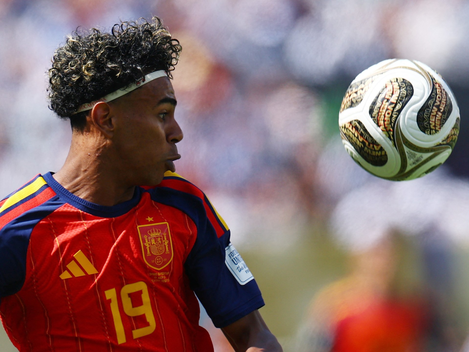 What happened in the first half of the Spain vs Argentina World Cup final?