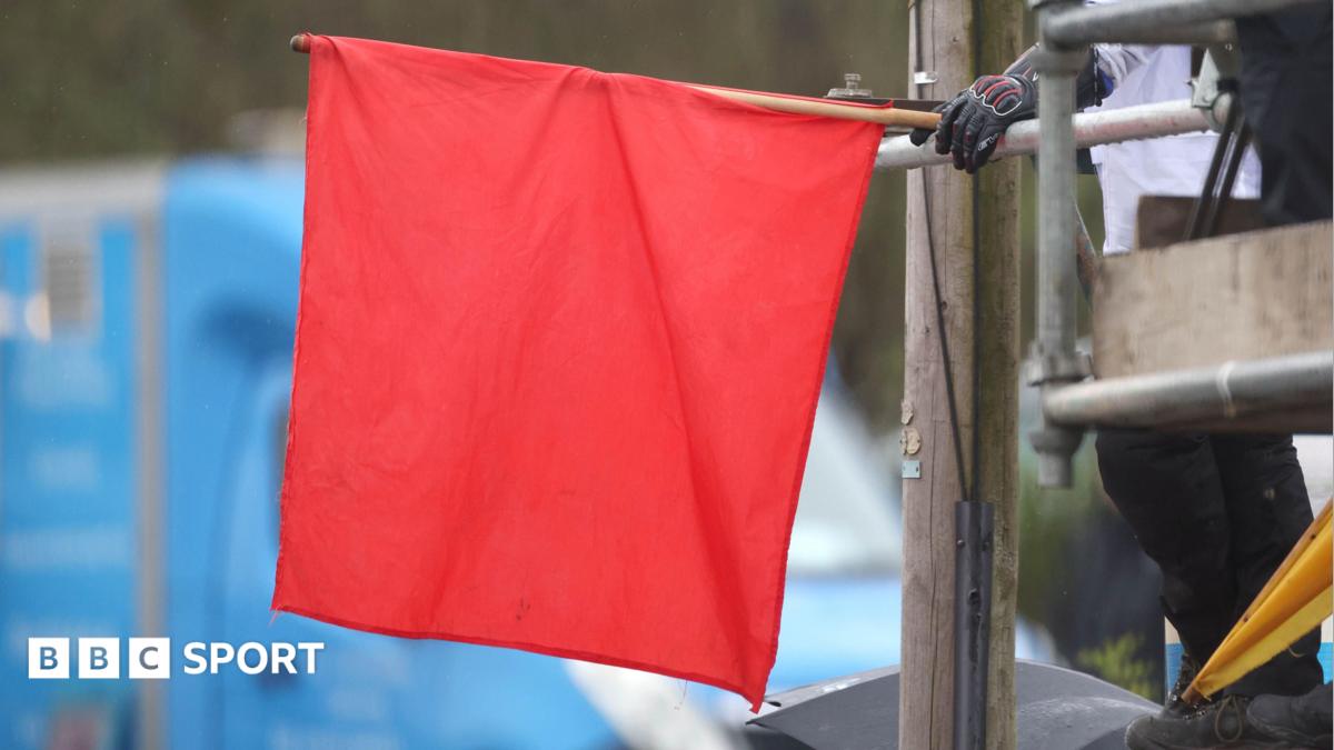 Fatal accident at Skerries 100 motorcycle road race 