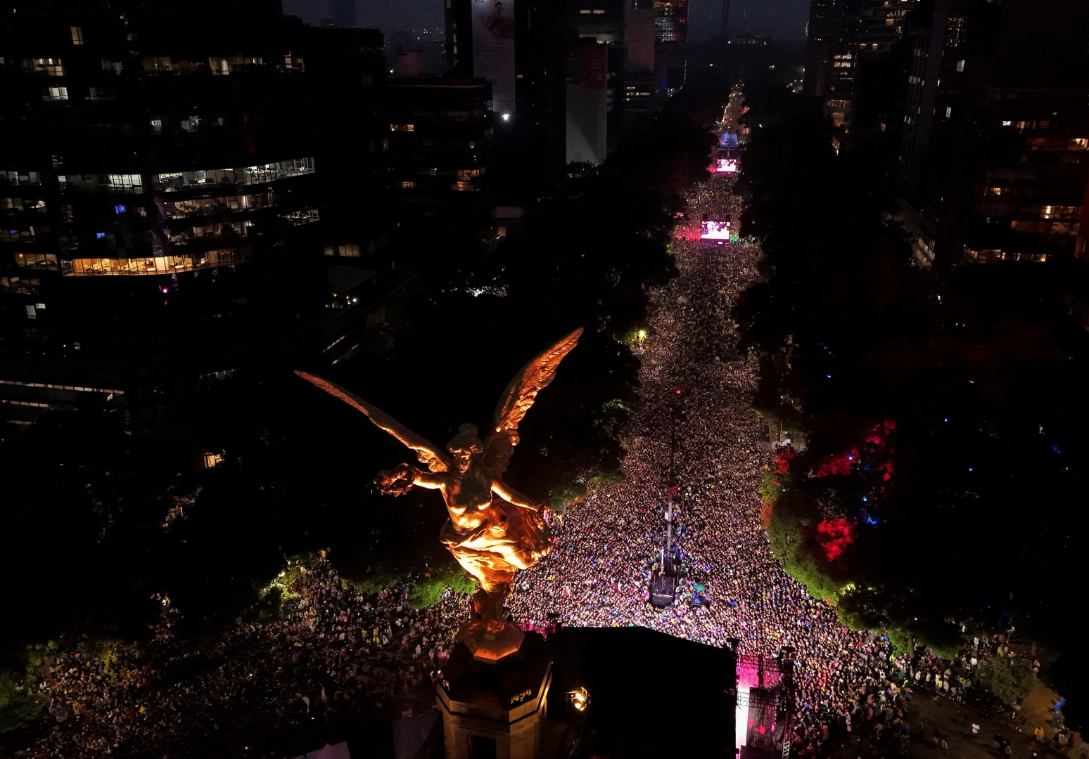 Three dead after massive World Cup celebrations in Mexico City