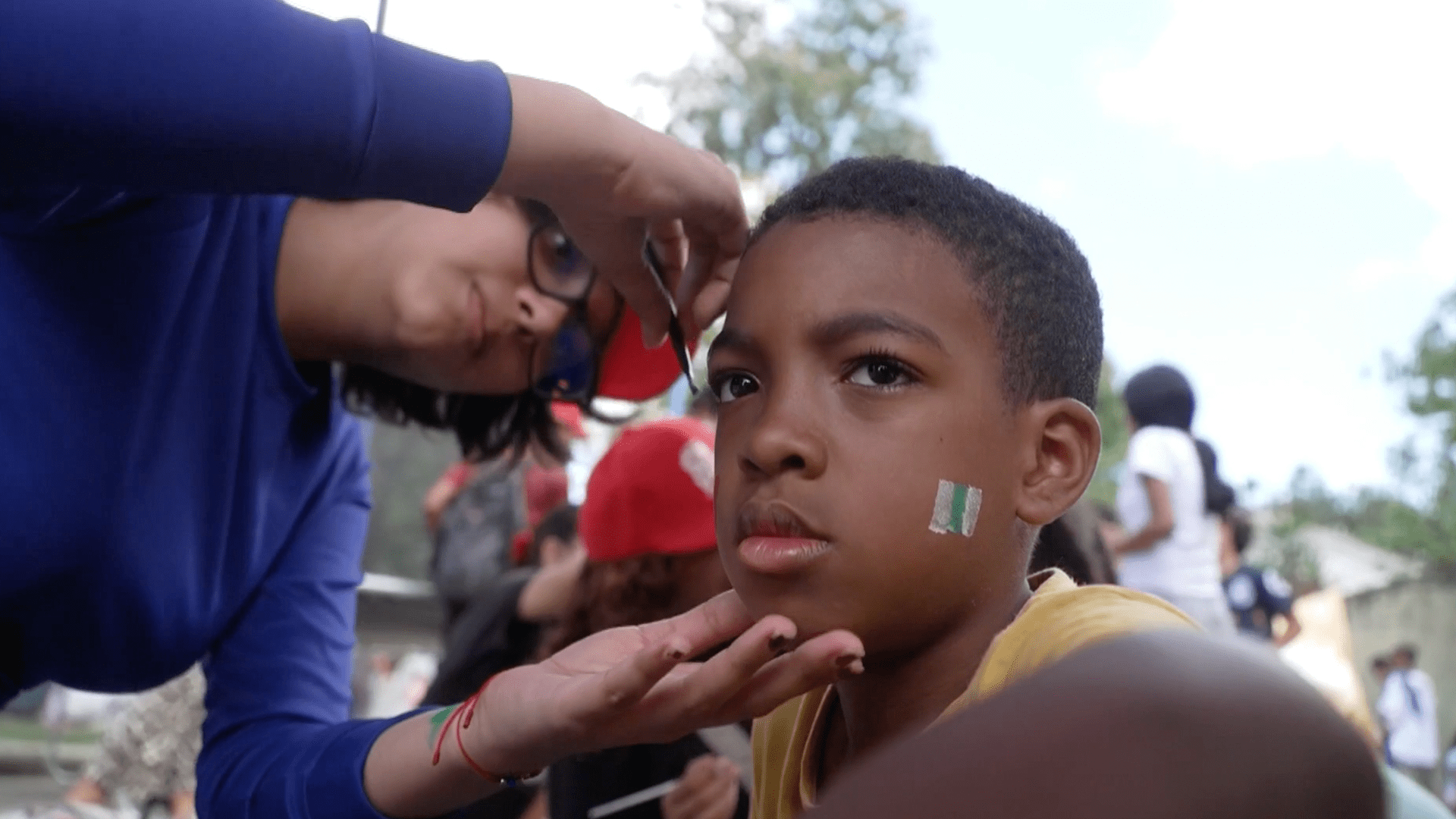 Caracas park helps children cope through activities after twin quakes