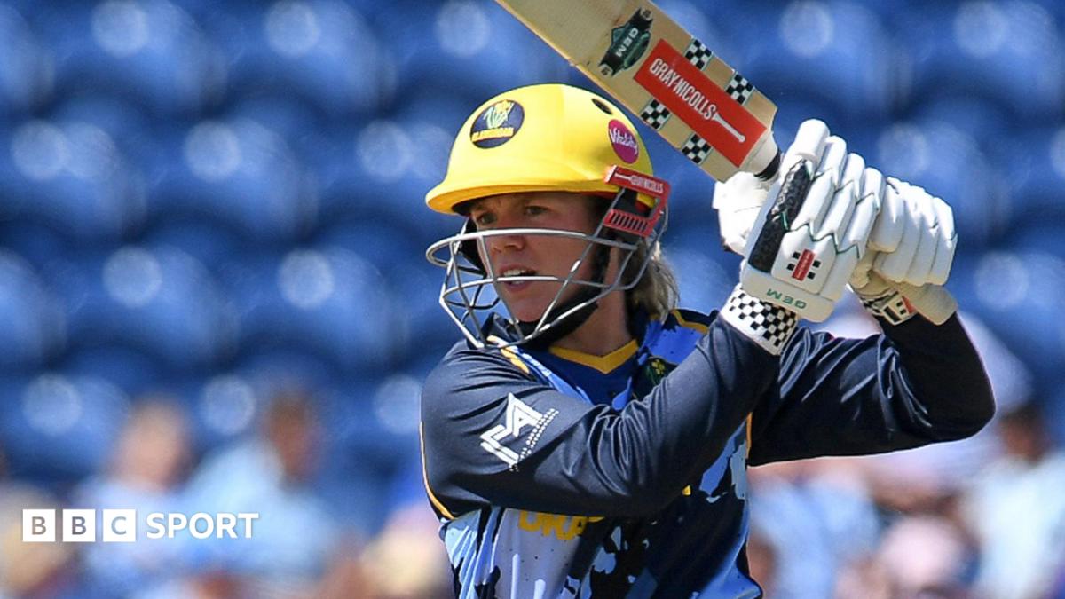 Glamorgan women reach final with win over Middlesex