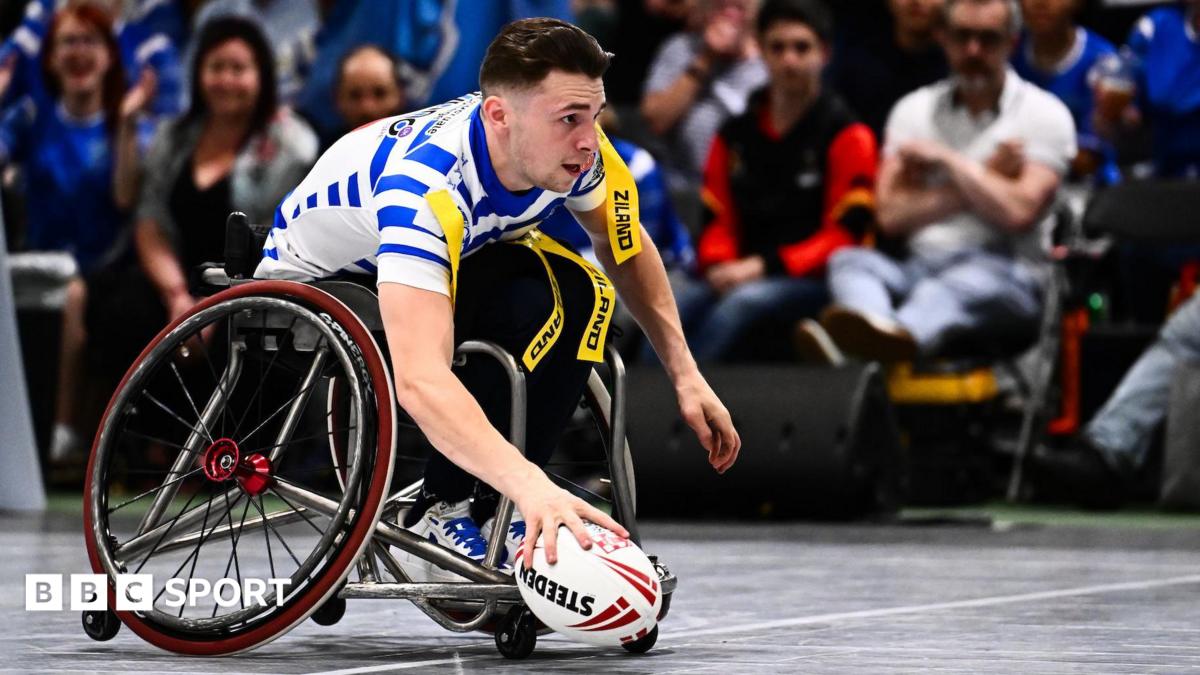 Halifax thrash Leeds as 10-try Hawkins stars in Wheelchair Challenge Cup final