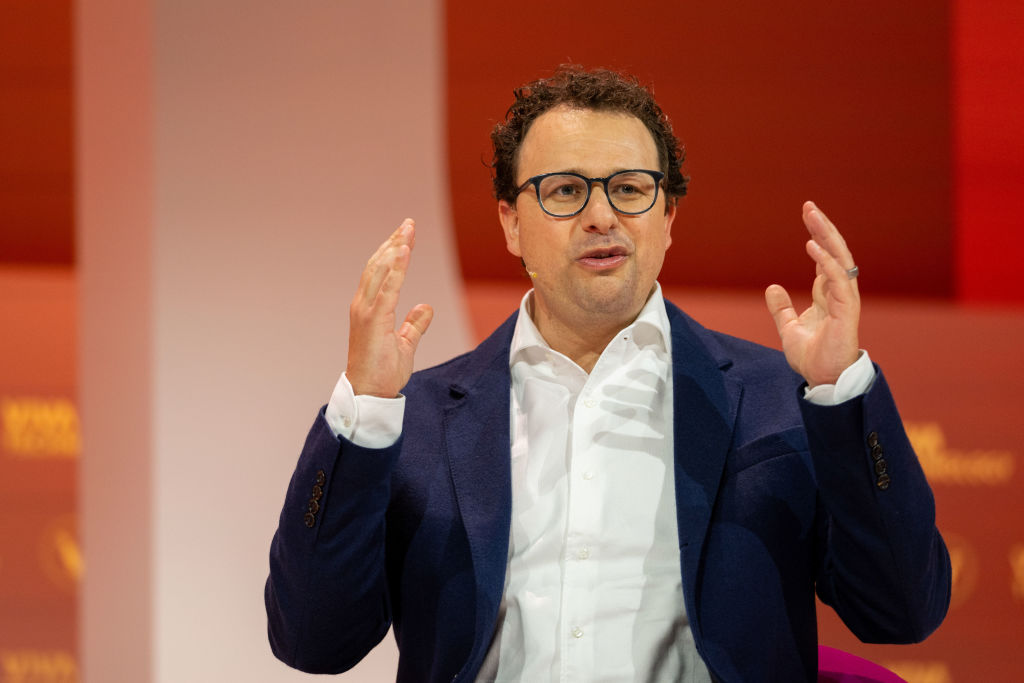 Anthropic’s Dario Amodei responds: doesn’t oppose open-weight models, but fears Chinese AI