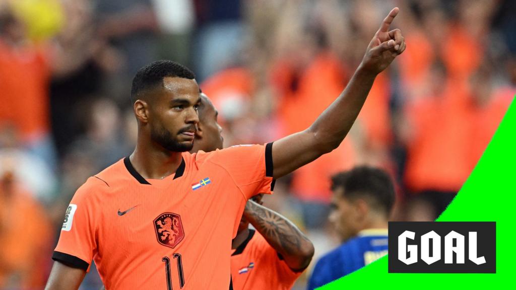 Gakpo fires home the 100th goal of this World Cup