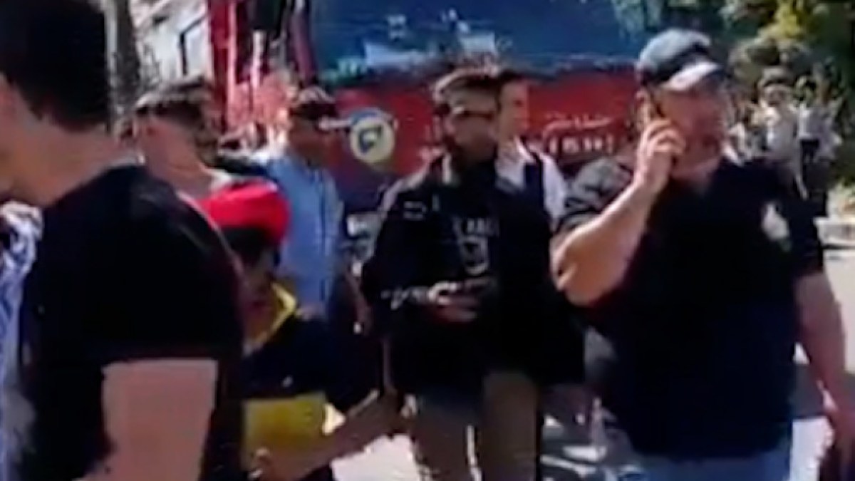 Explosion in Damascus cafe causes casualties
