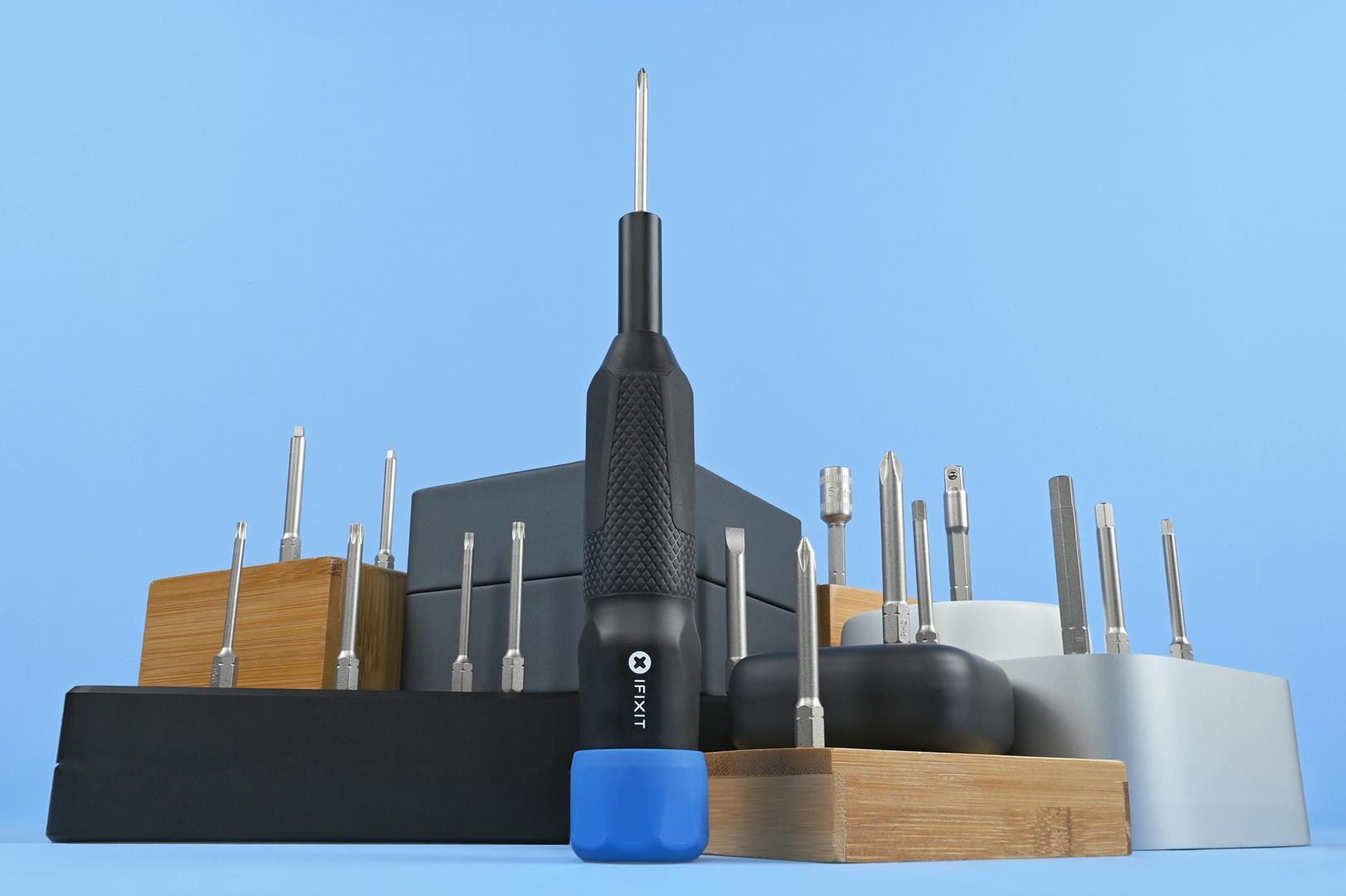 iFixit has a new toolkit for fixing appliances, building furniture, and household repairs