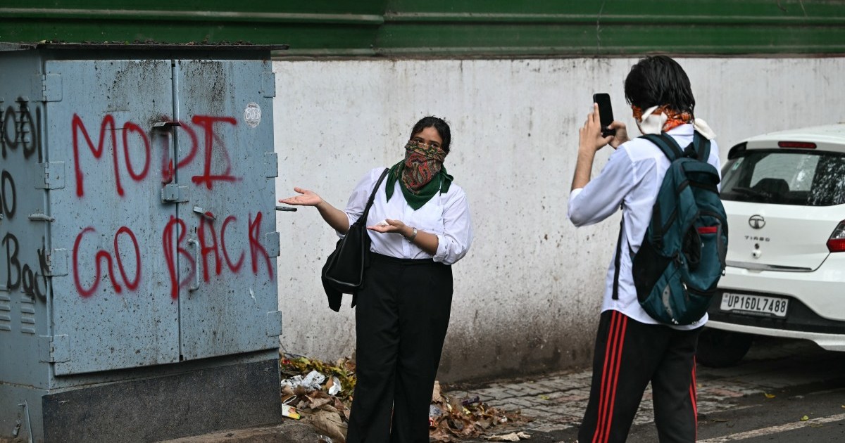 India’s ‘cockroach’ protest movement halts marches after police violence