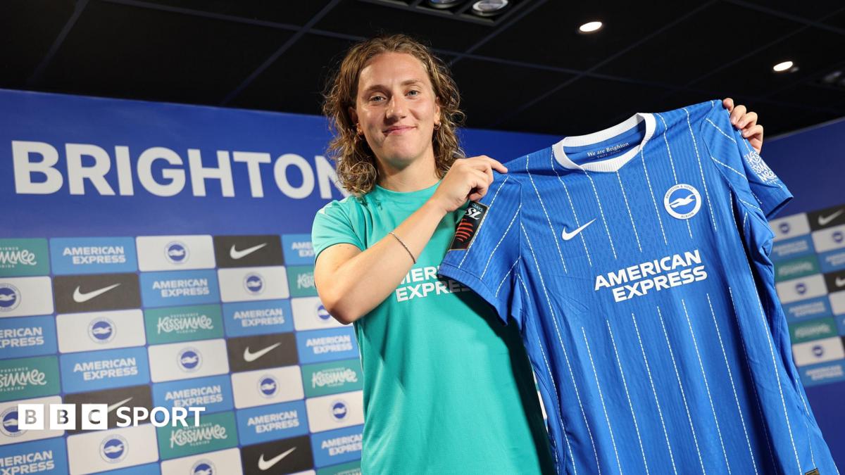 Brighton captain Symonds signs new 'long-term' deal