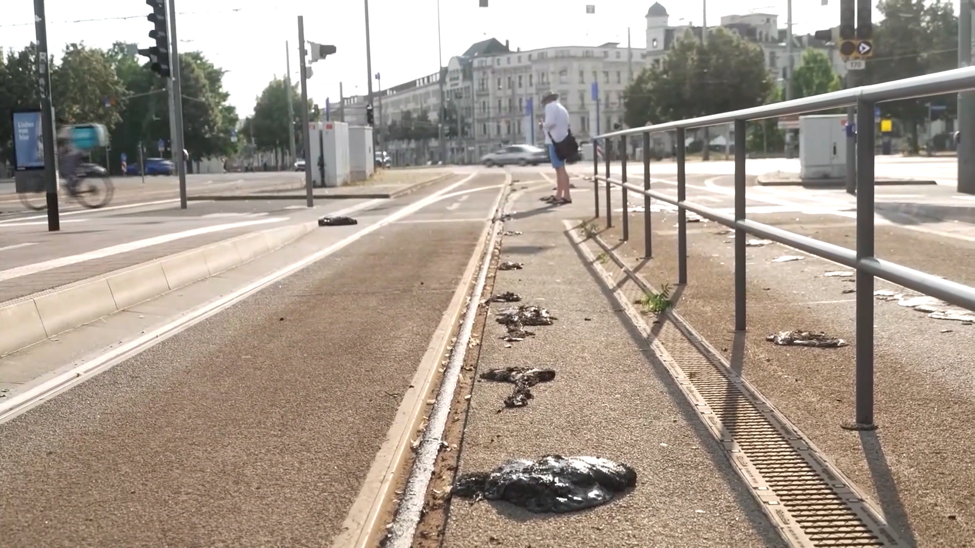 German heatwave melts tram tracks, triggers travel disruptions