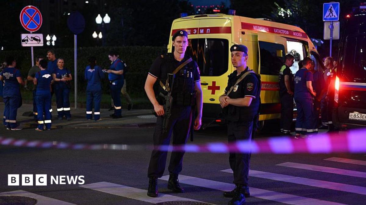 Three killed in Moscow restaurant explosion