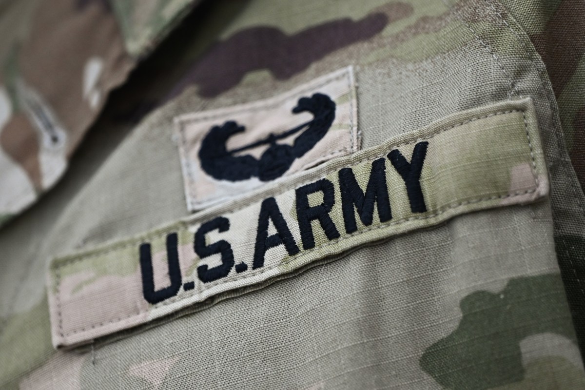 Hacktivists call out Trump by hacking and defacing US Army websites