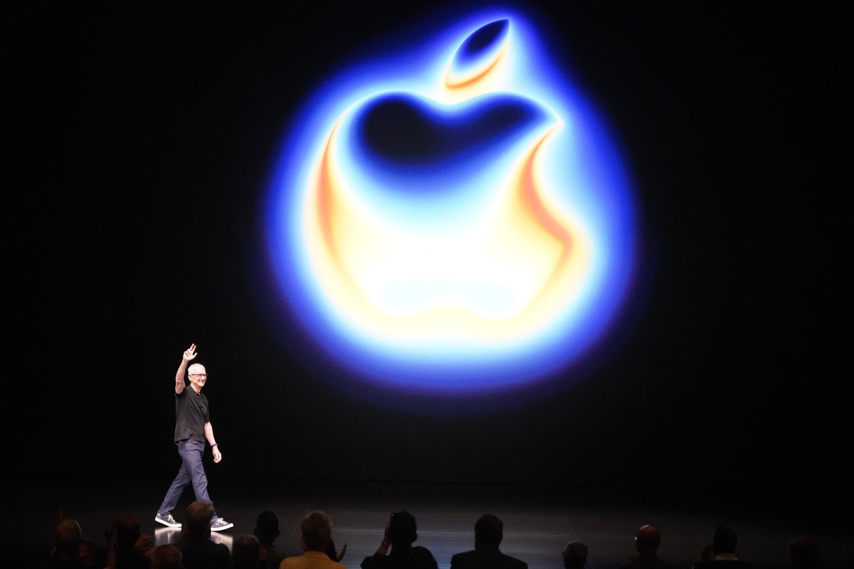 AI is hurting Apple in more ways than one: it may force iPhone price increases