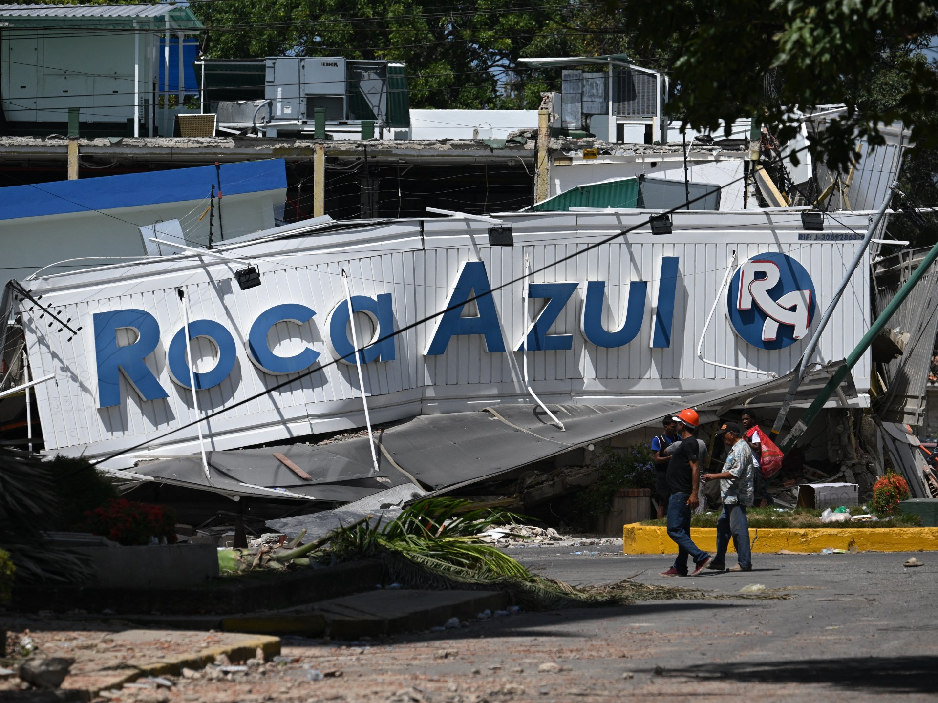 Another powerful 4.8 magnitude earthquake hits near Venezuela