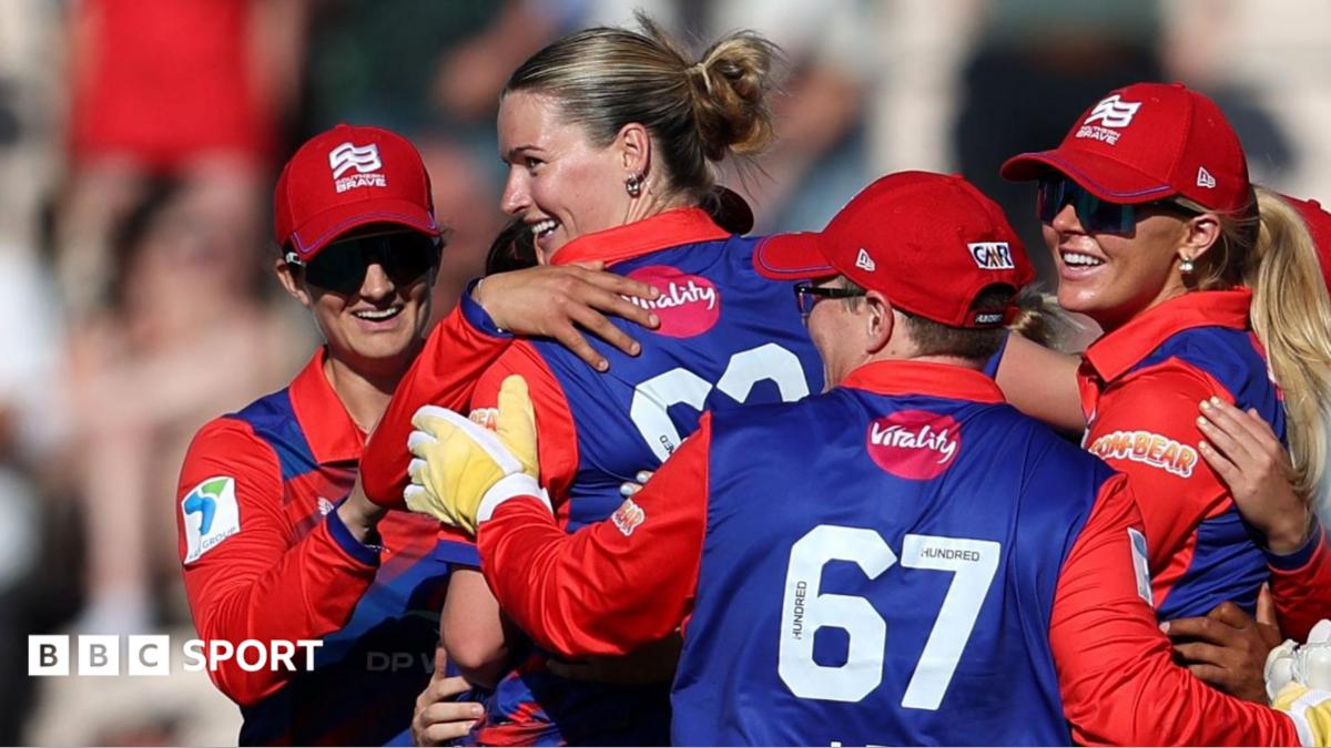 Bell stays cool as Brave win last-ball thriller