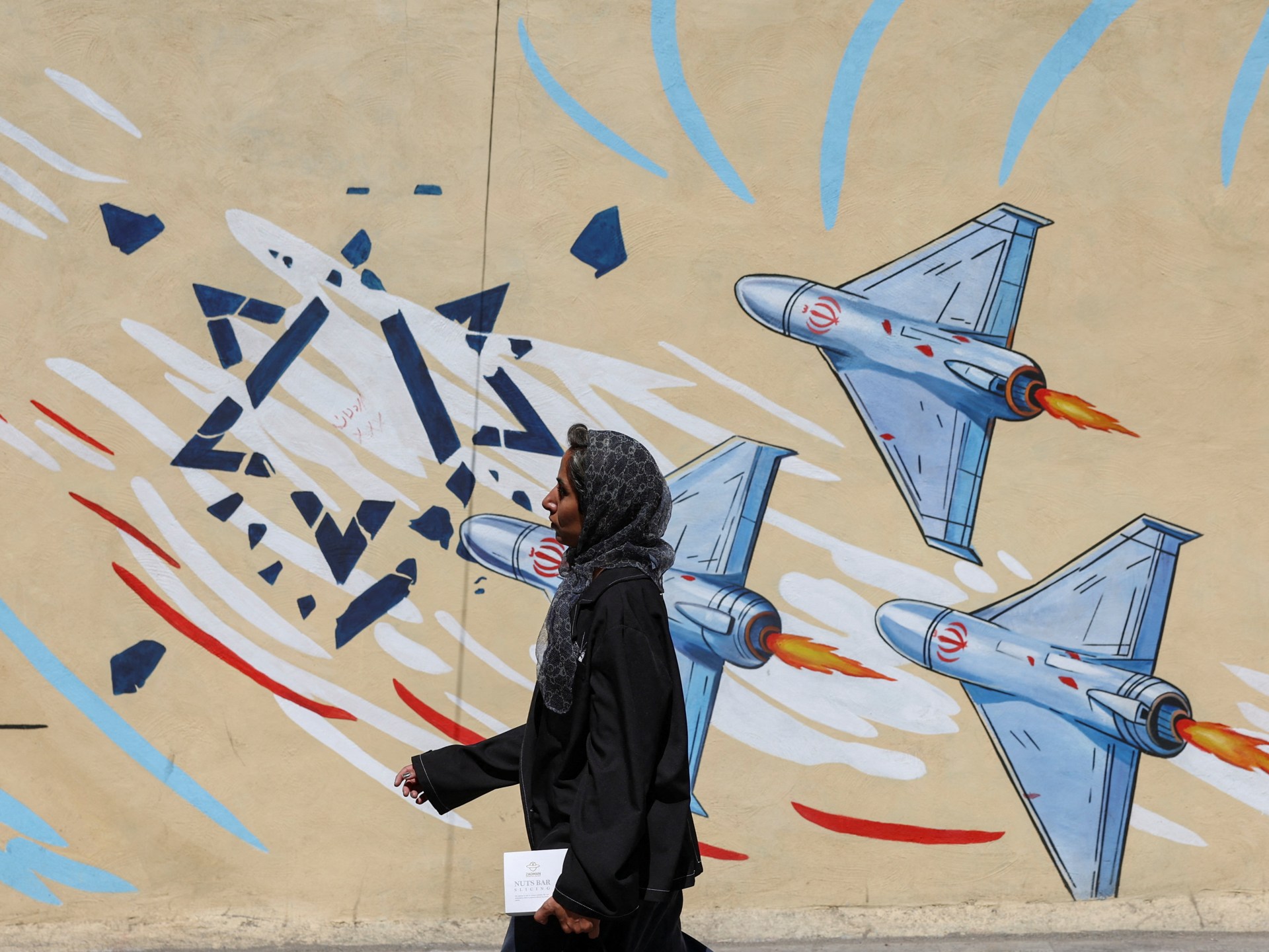 Iran war live: Trump threatens Tehran as US bombs Sirik, Qeshm for 2nd day