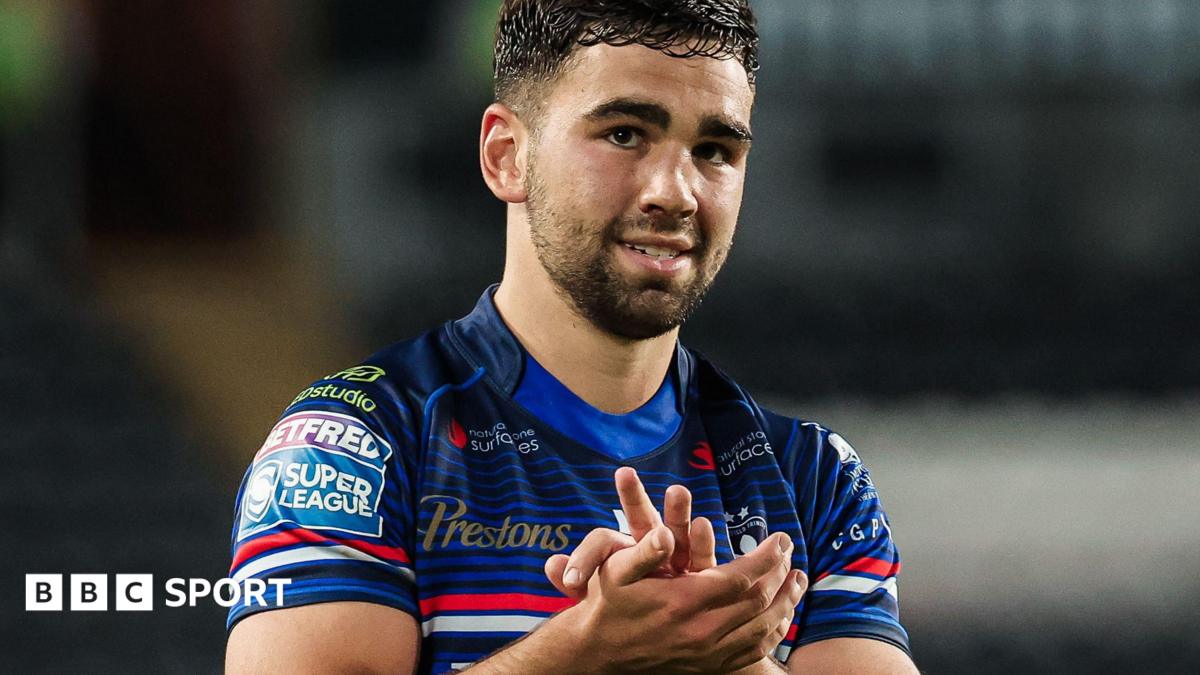 Wakefield scramble to win over Huddersfield