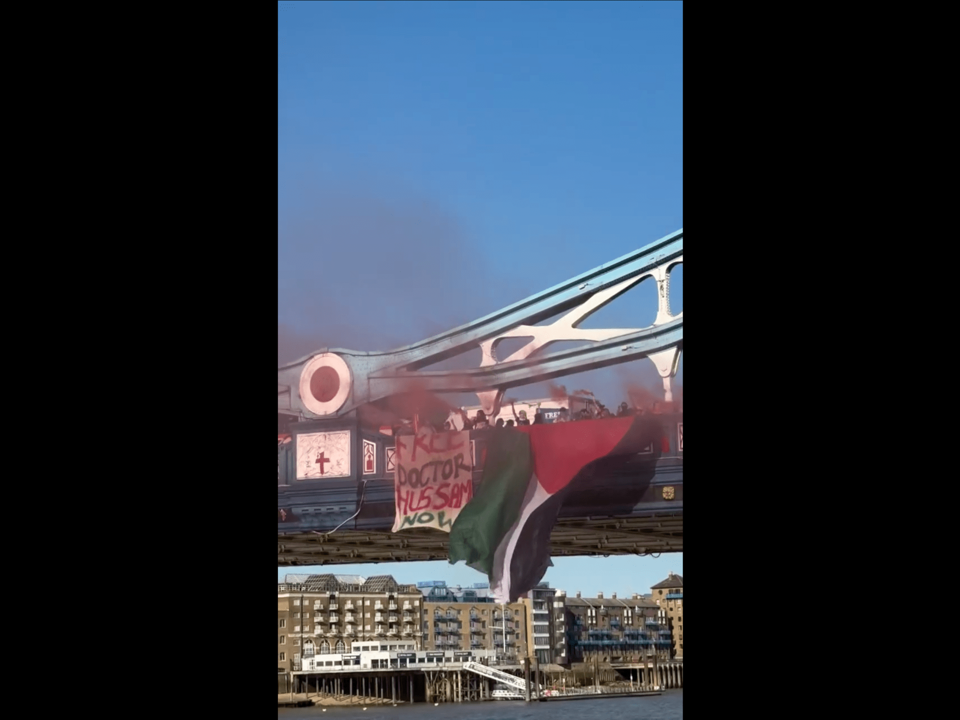 Protest on London’s Tower Bridge demands release of Dr Hussam Abu Safia
