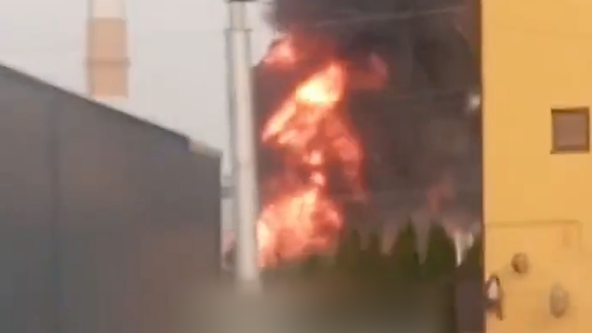 Ukraine strike hits Belgorod, causing fire and power outages