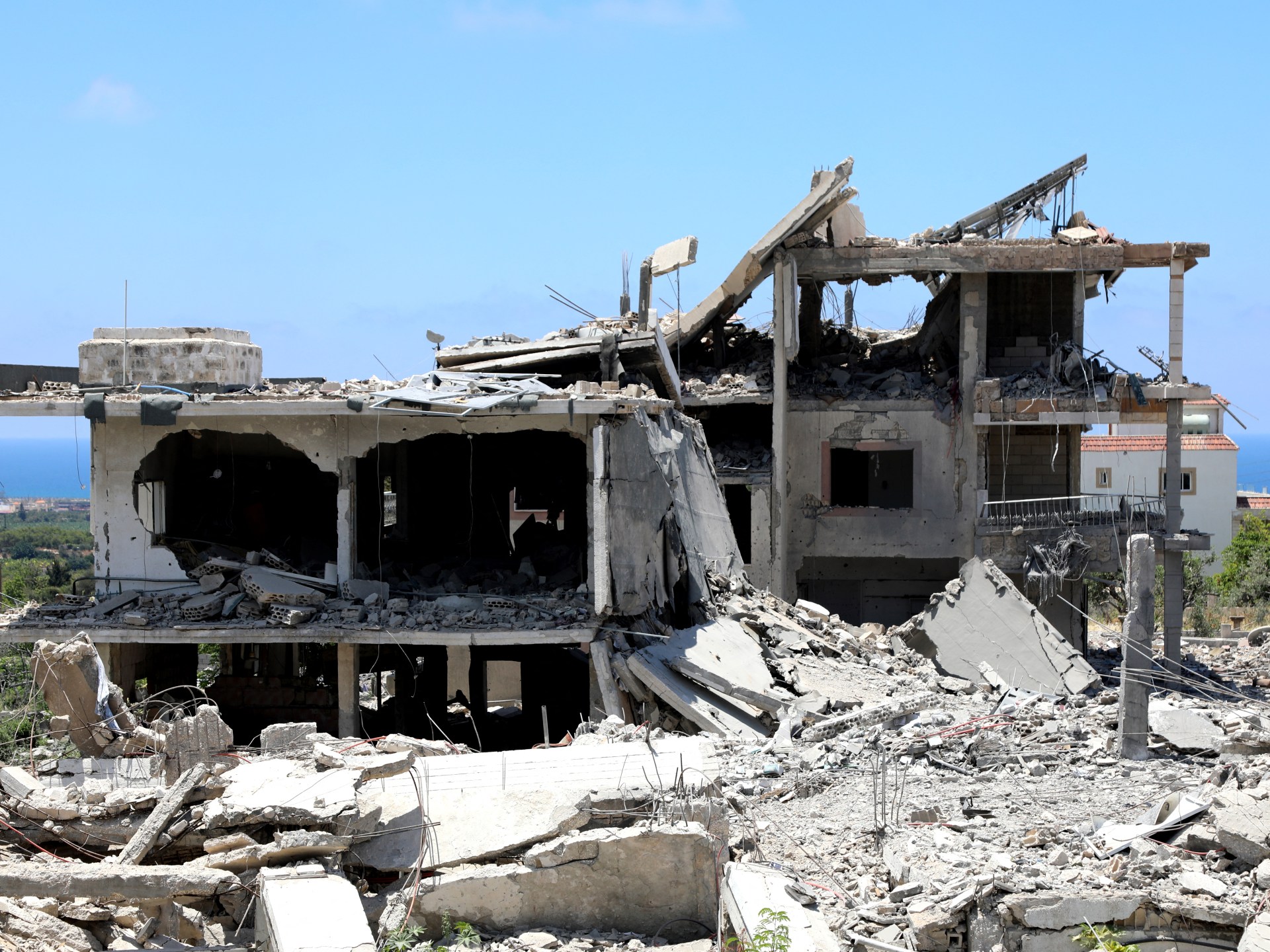 US envoy headed for Switzerland, Israeli strikes on Lebanon threaten talks