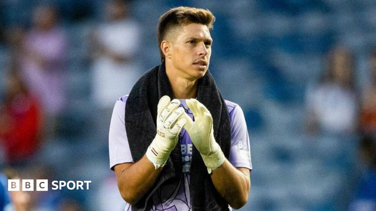 Pandur joined Rangers after Hull planned new number one