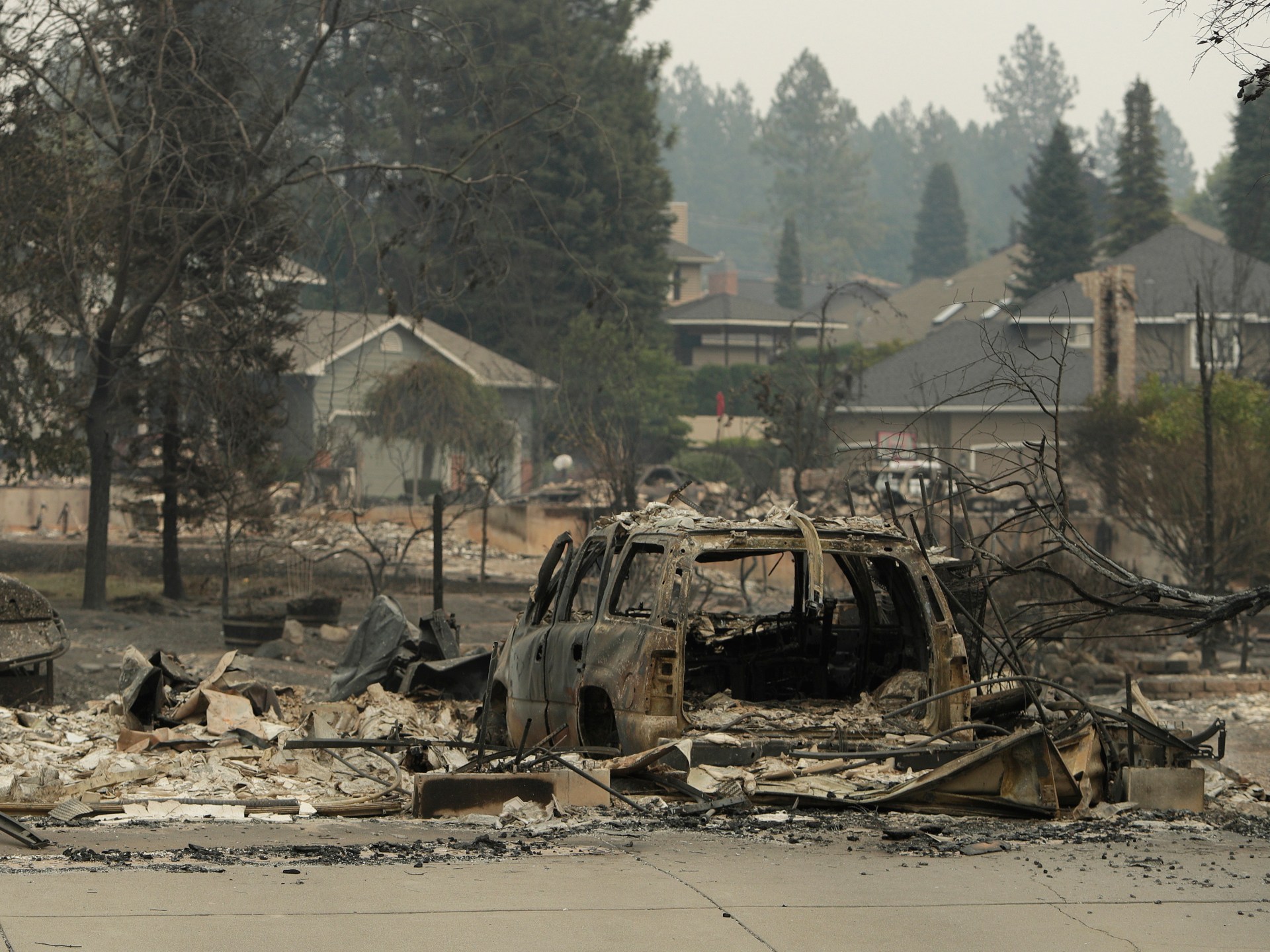 Fires in Spokane, Washington, burn 600 structures, force 60,000 evacuations