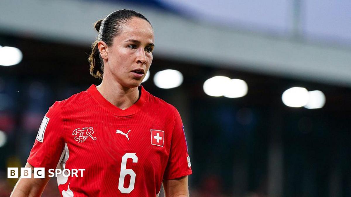 Arsenal sign Switzerland midfielder Reuteler