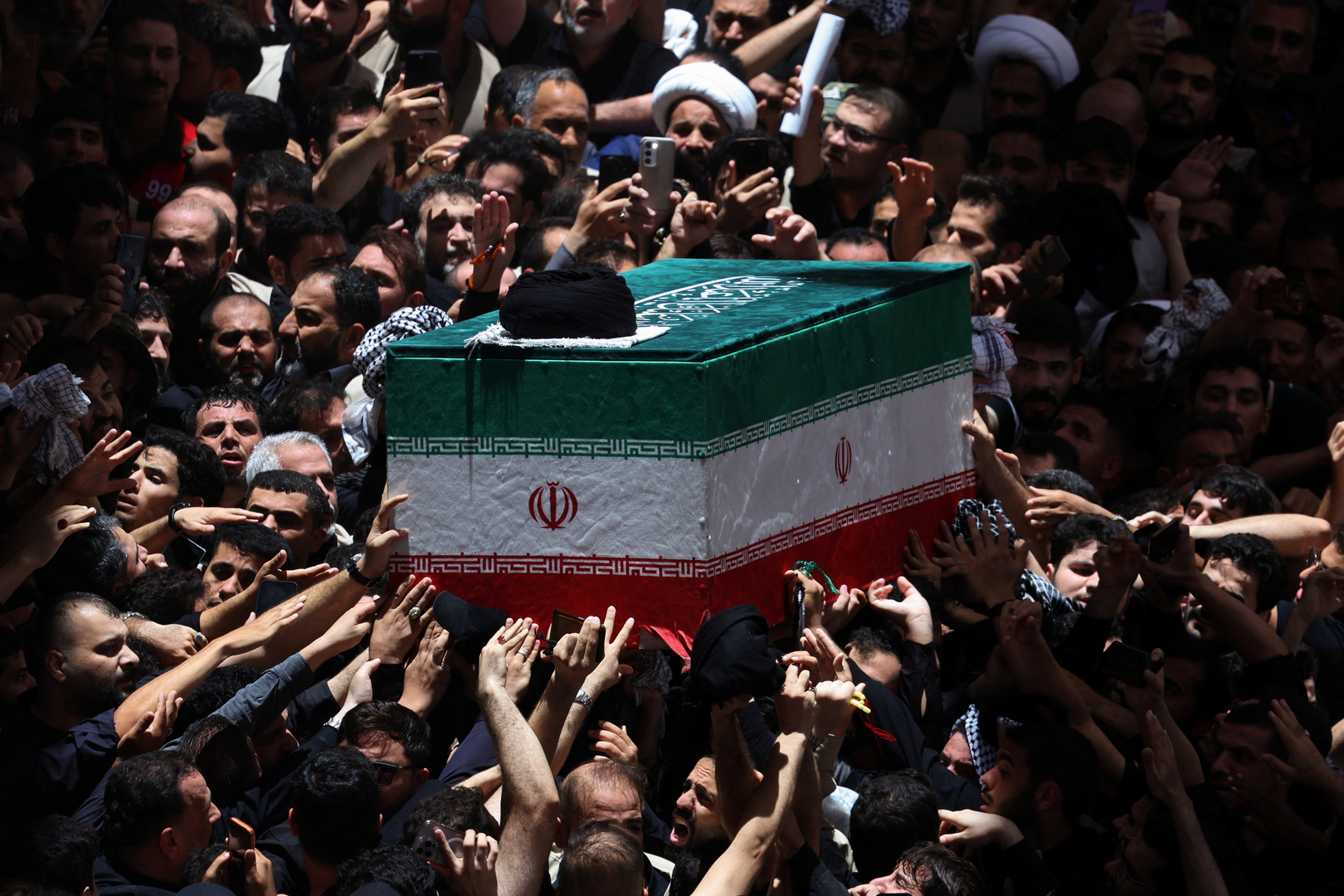 War on Gaza draws large crowds to Khamenei’s funeral in Iraq