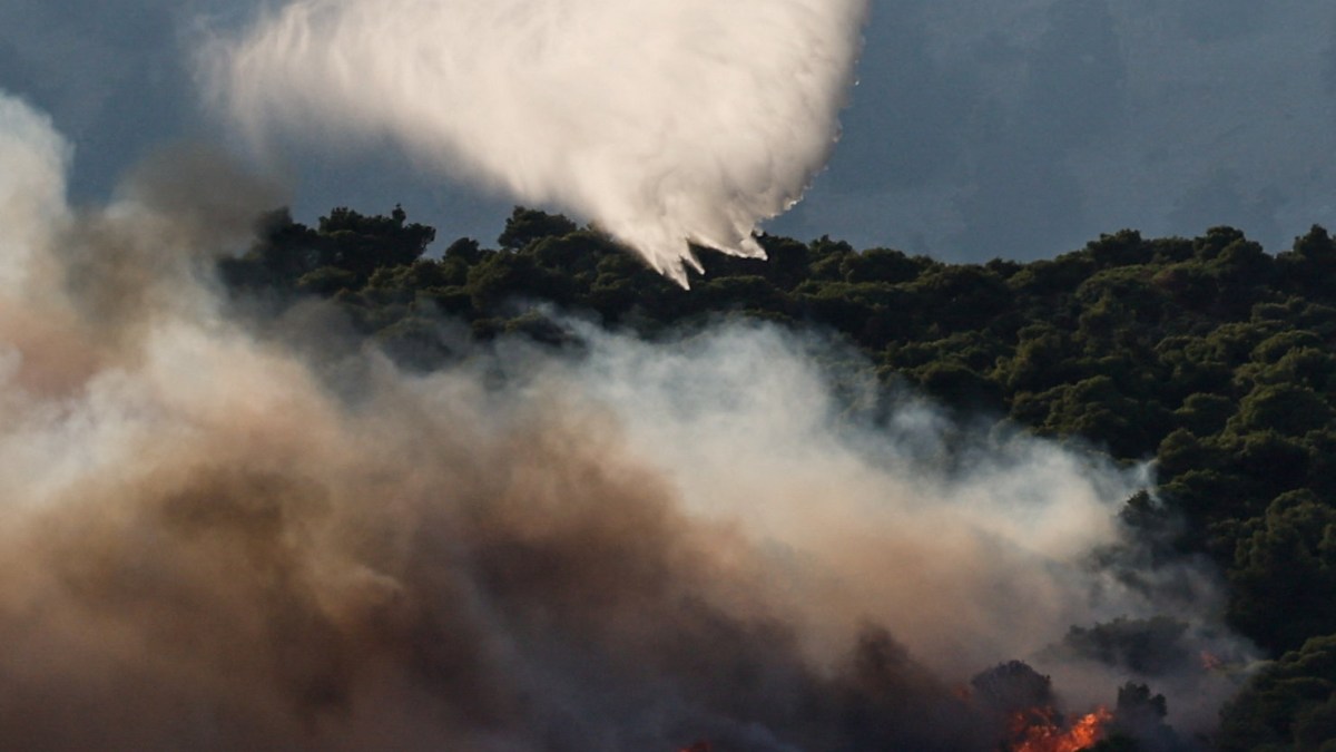 Greece battles raging wildfires as flames appear to ease in France