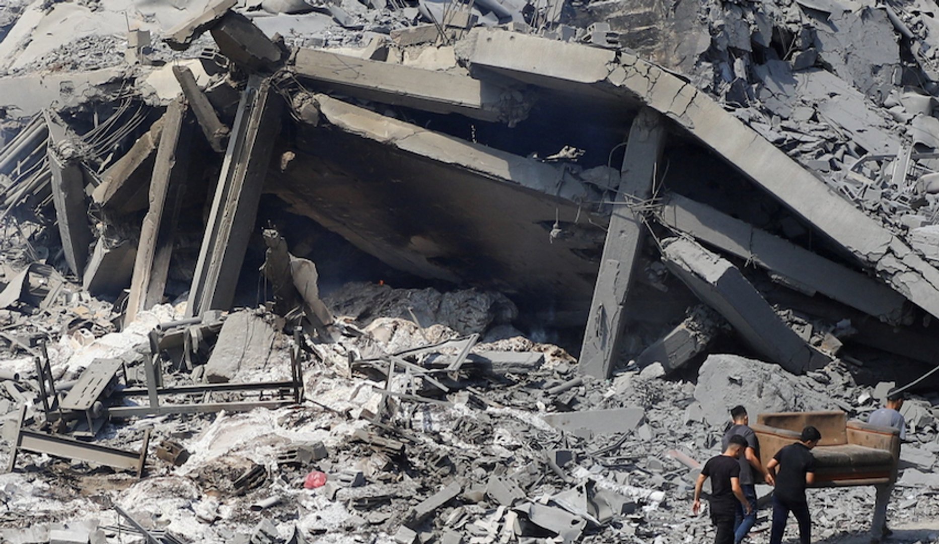 Iran war live: Trump says Hamas to disarm, Israel to leave Gaza gradually