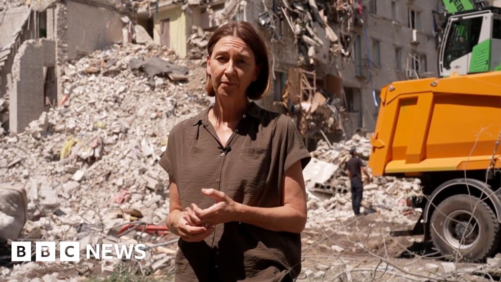 Watch: BBC at site of deadly Russian attack on Kyiv flats