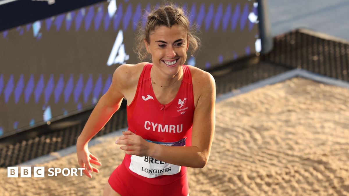 Captain Breen leaps to long jump gold in Glasgow