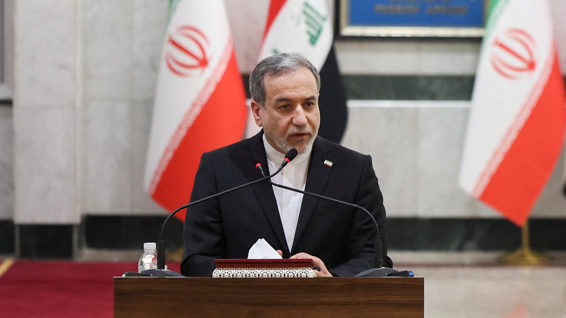 Araghchi: Strait of Hormuz remains under Iranian control for 30 days