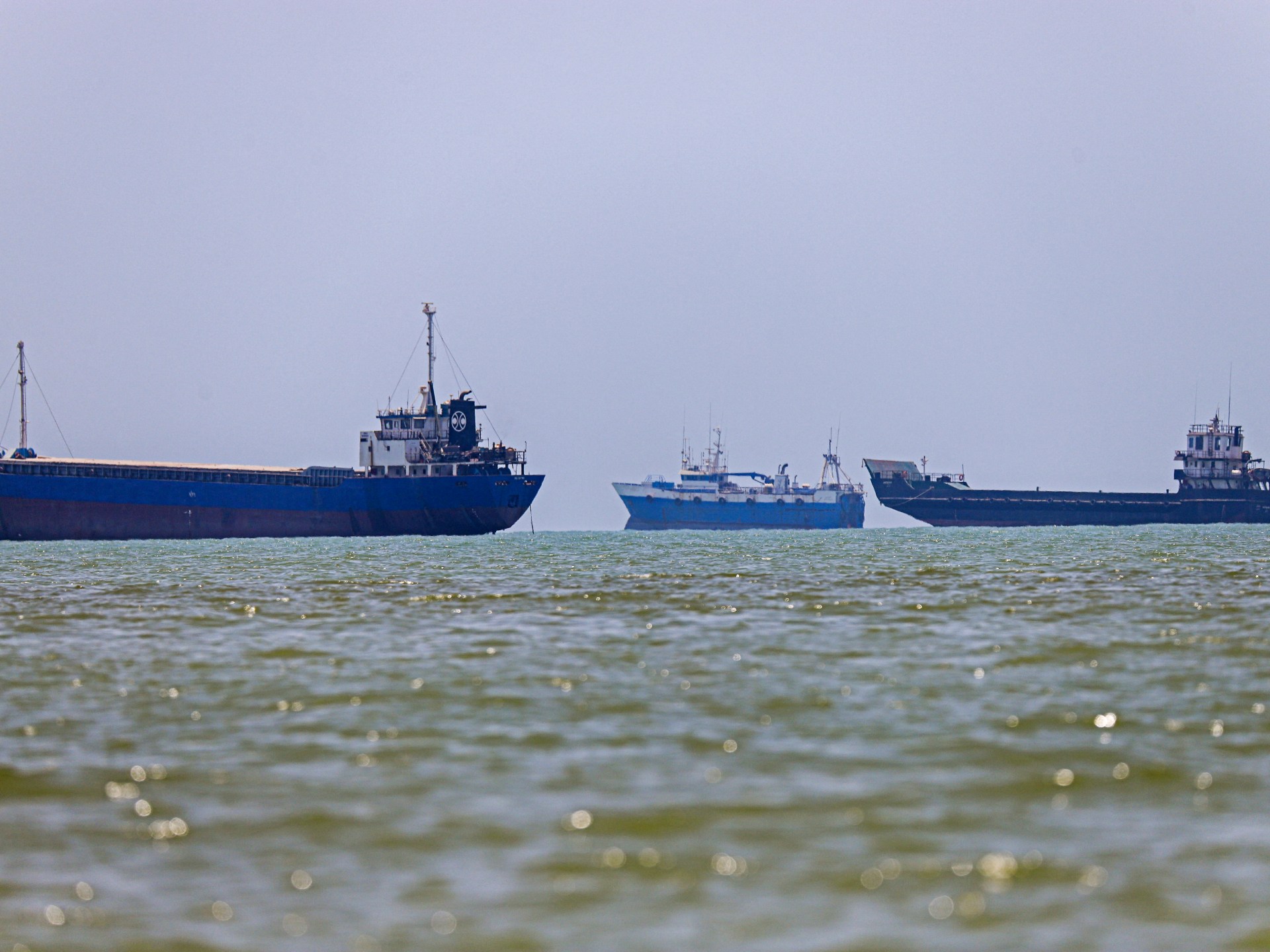 UN starts evacuating 11,000 stranded sailors from Strait of Hormuz