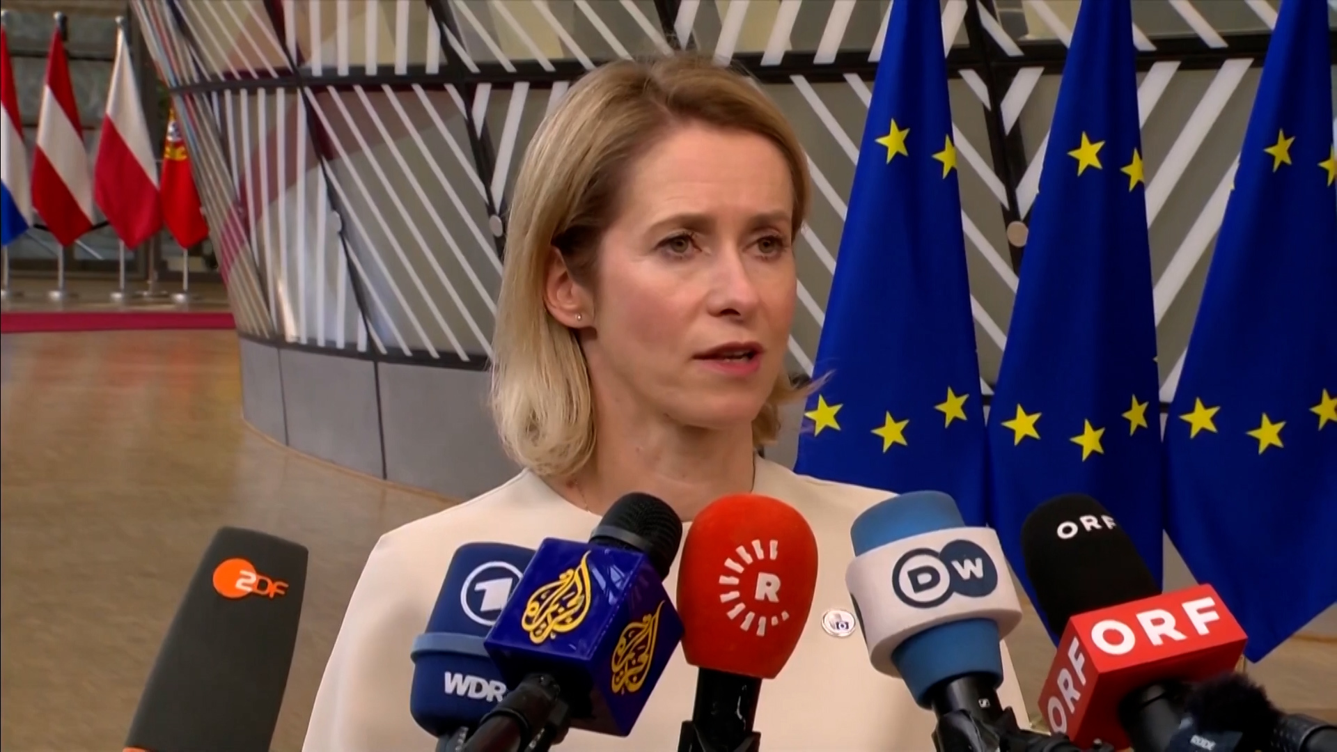 EU won’t lift key Iran sanctions until formal nuclear deal reached