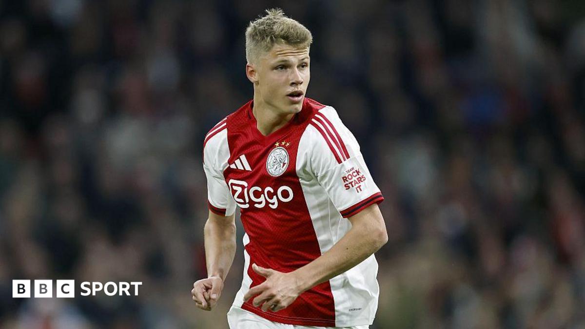 Newcastle closing in on signing of Ajax's Steur