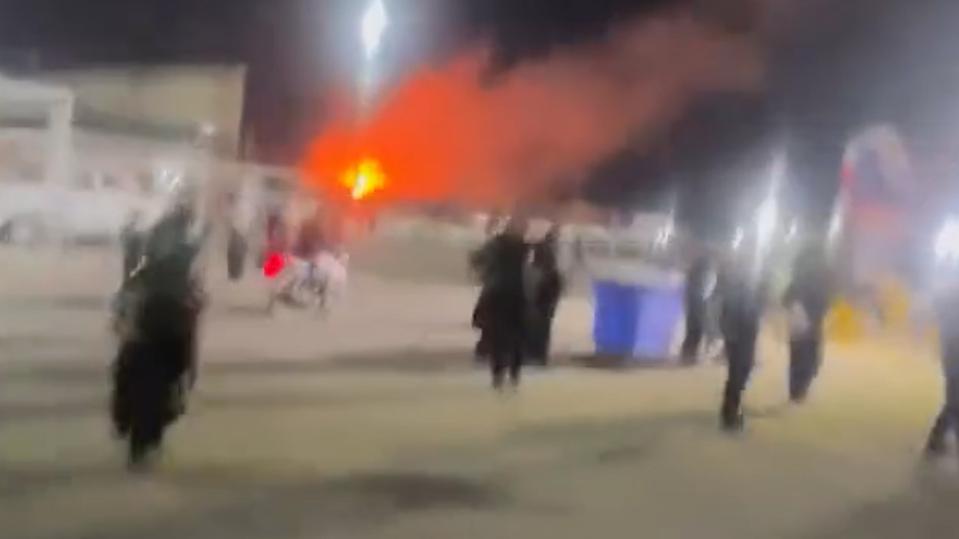 Travellers panic as US attacks Iran-Iraq border crossing