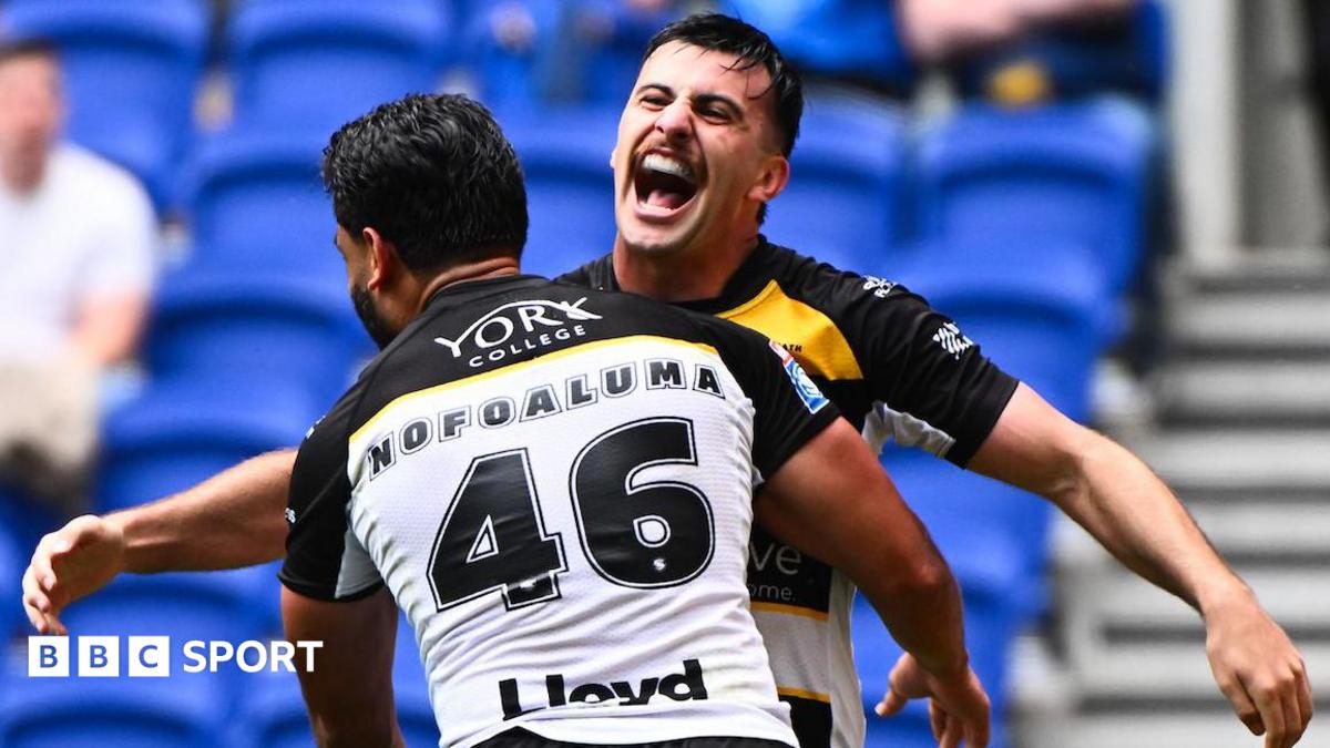 York seal Magic Weekend victory over Huddersfield