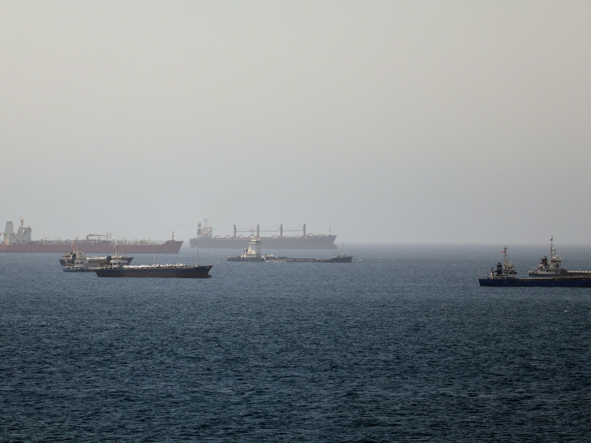 Oil prices climb after attack in Strait of Hormuz halts evacuation plan