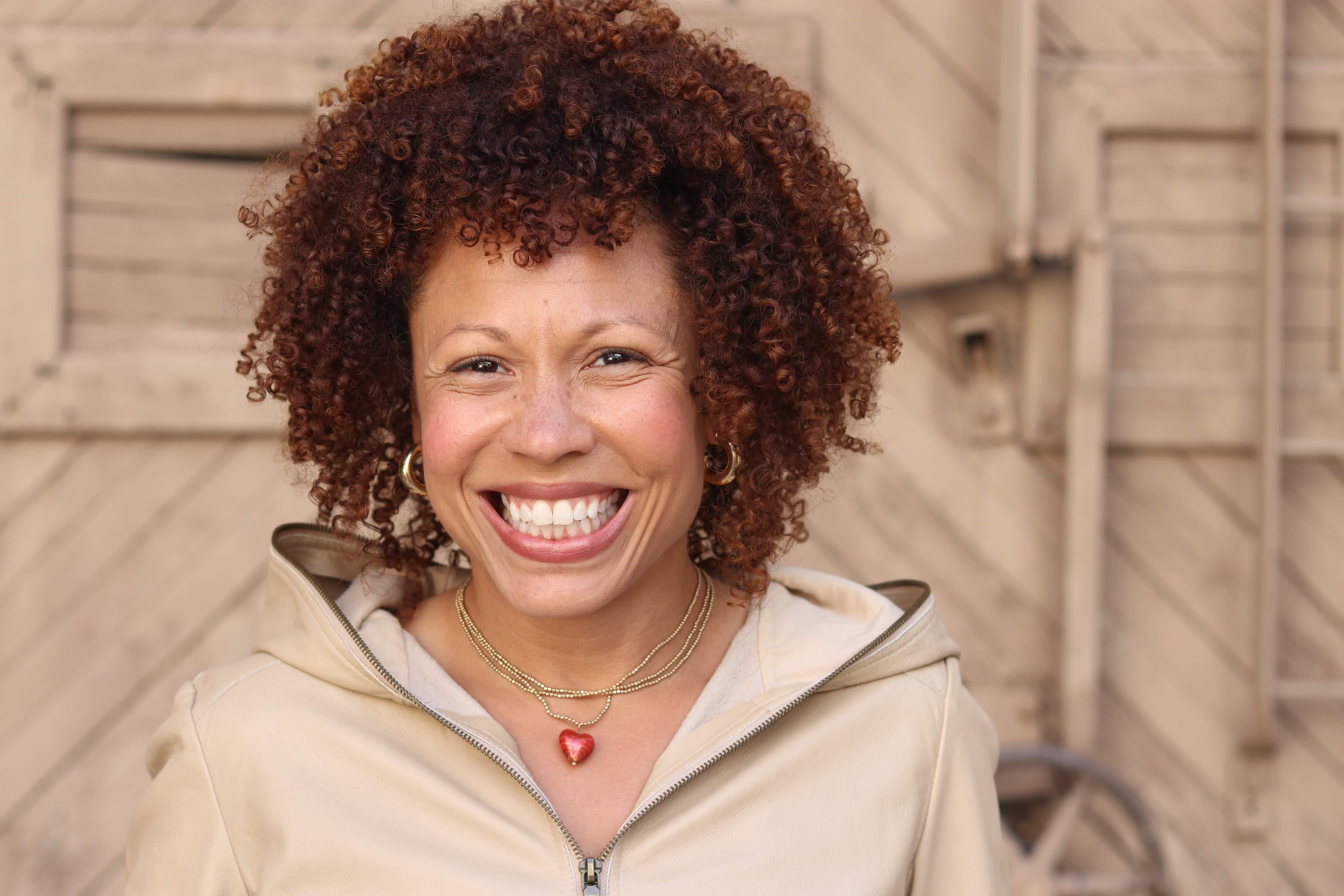 Angela Nissel faces down grief with a laugh