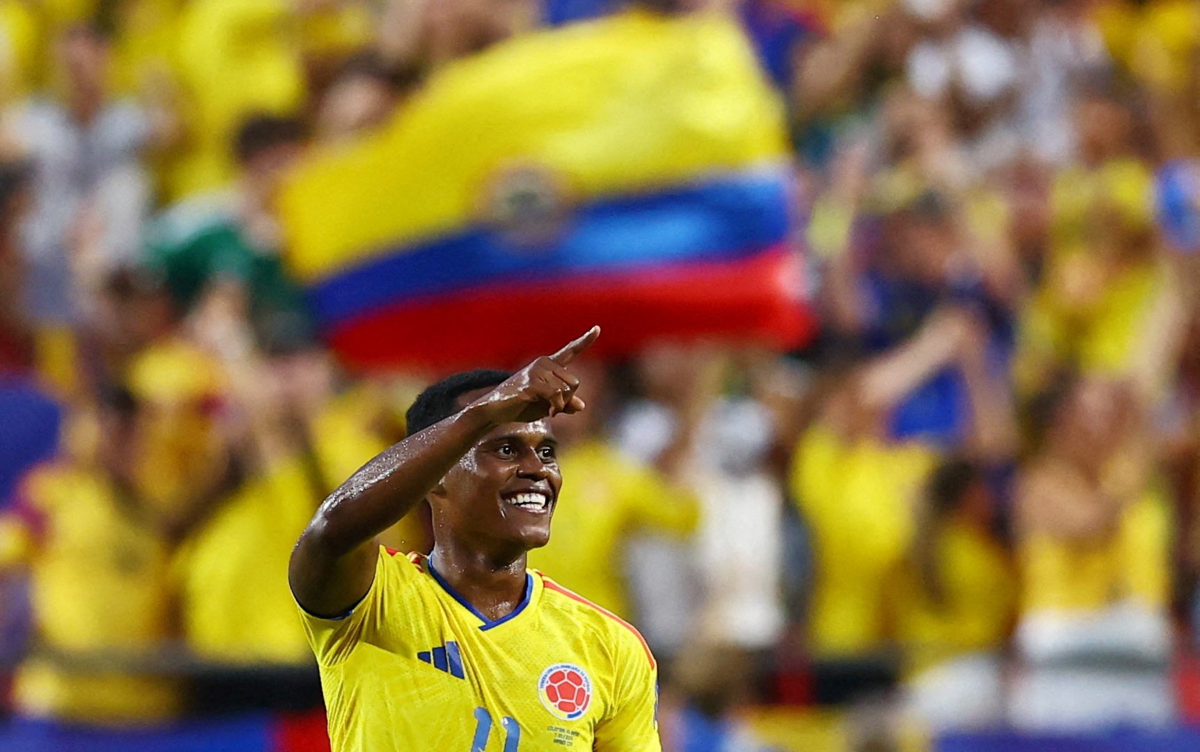 Arias sends Colombia into World Cup last-16 with 1-0 win over Ghana