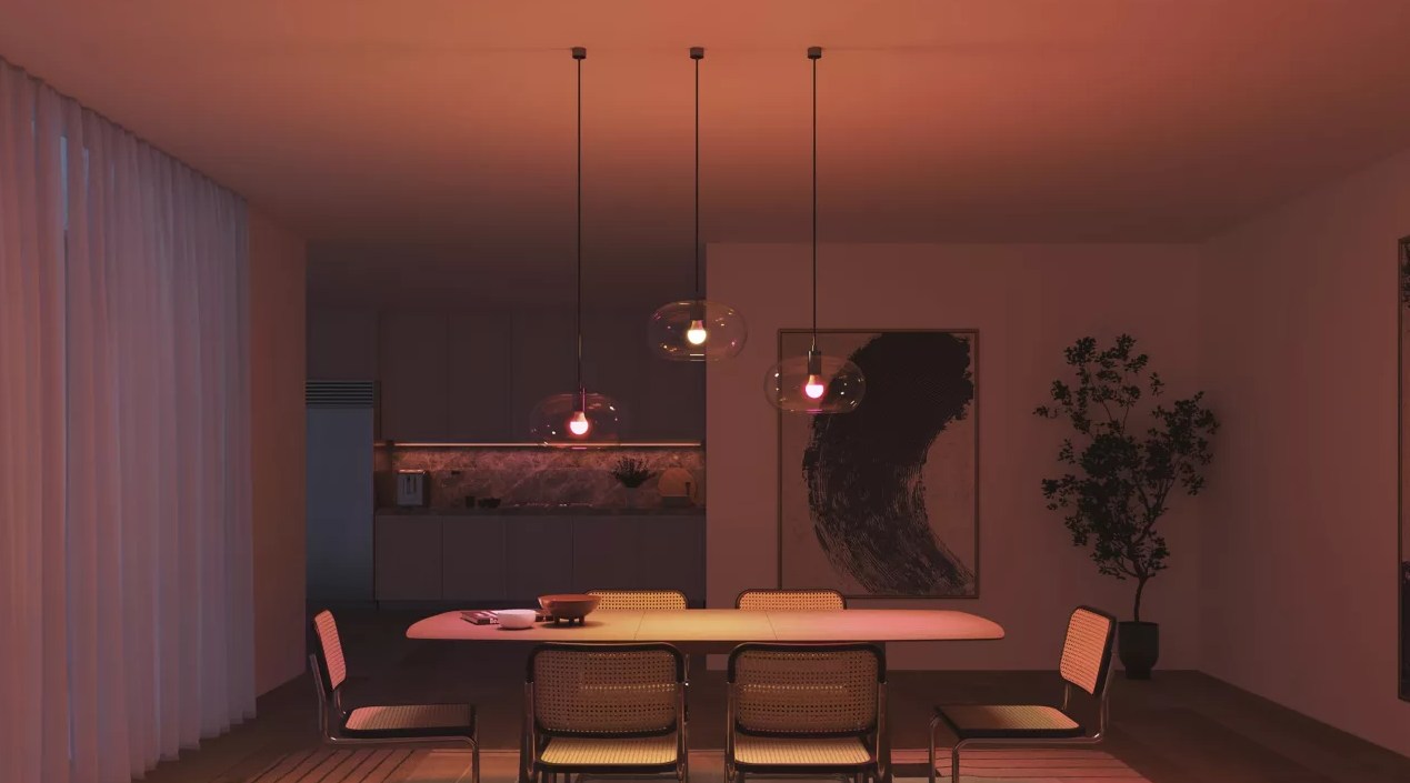 Philips Hue’s budget-friendly Essential starter kit has hit a new low price