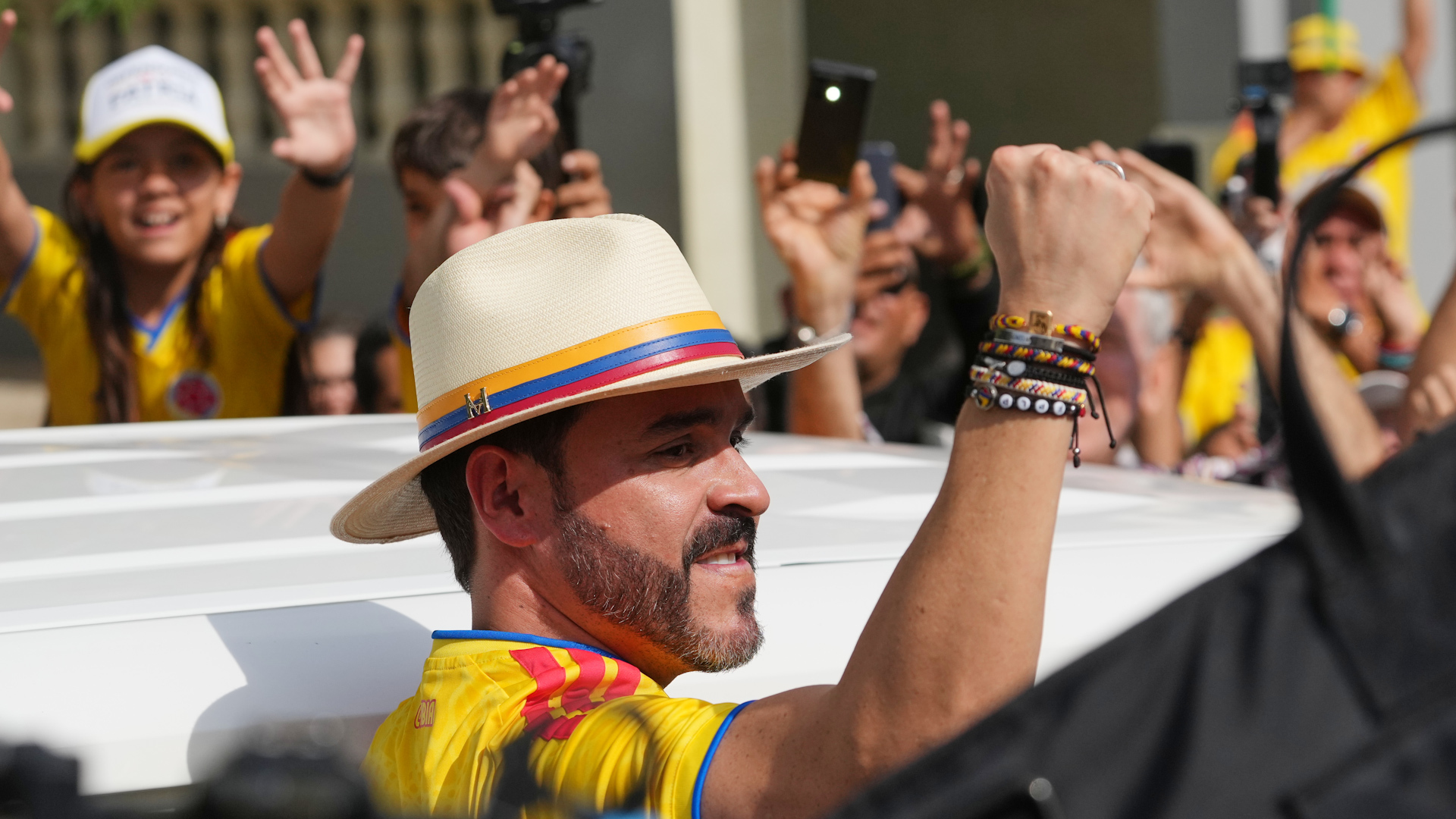 Colombia elections take place as Abelardo de la Espriella leads polls