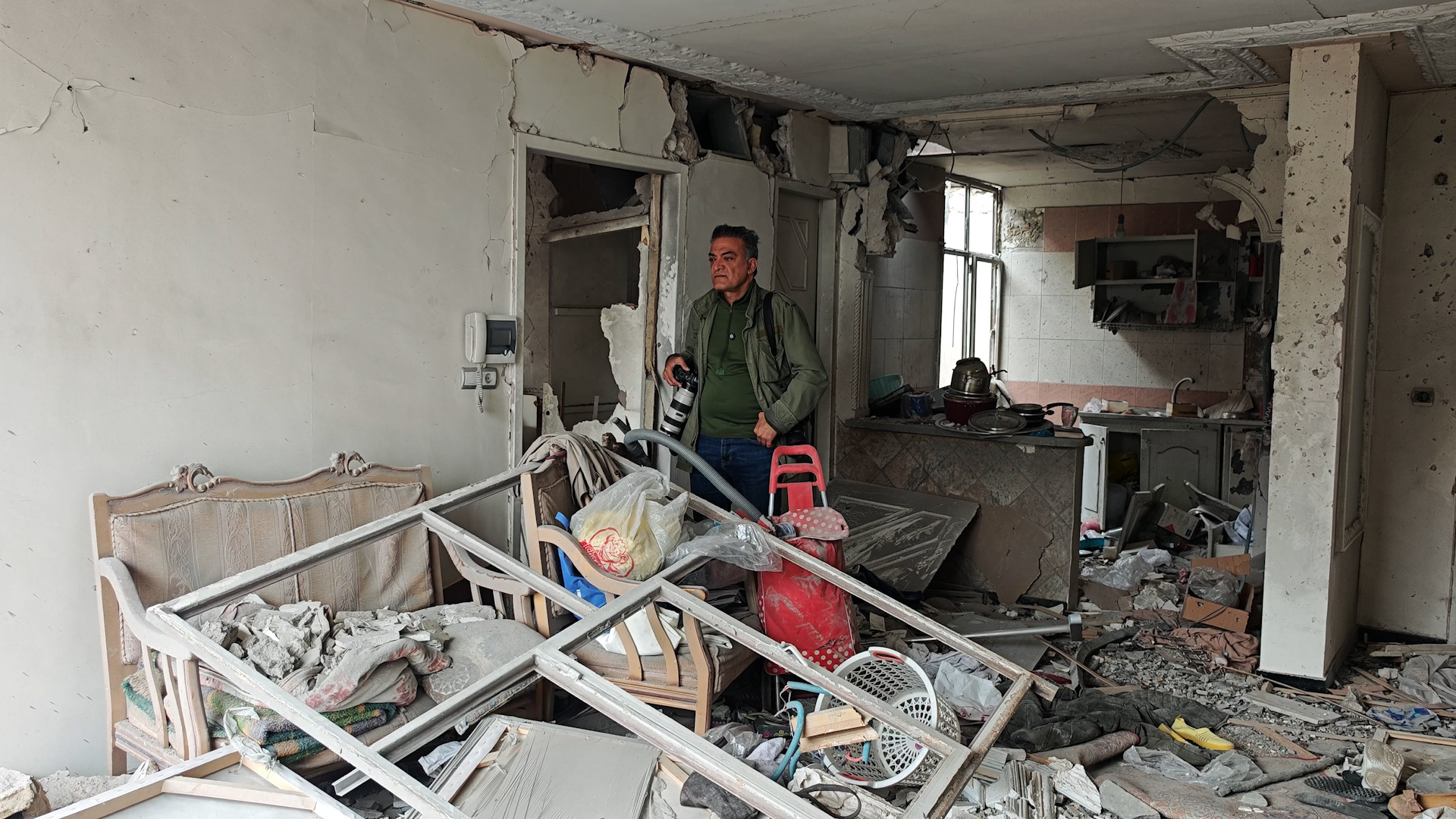 Tehran War Diary: Shooting war at home